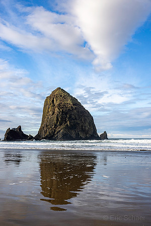 Cannon Beach Haystack Rock