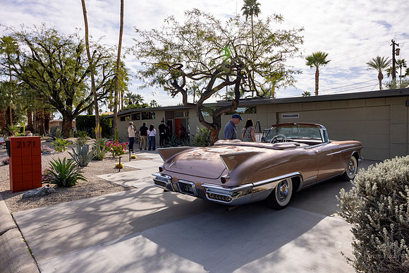 Canon- Palm Springs Mid Cent Modern Walk Tour
