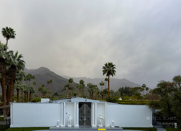 Phone- Rain & wind Palm Springs bus tour