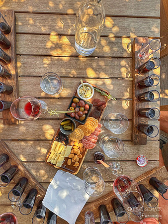 I-Phone: Weisinger Family Winery- Ashland Oregon