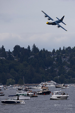 U.S. Navy C-130 "Fat Albert" Blue Angles support aircraft