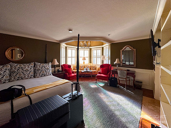San Luis Obispo- Apple Farm Inn