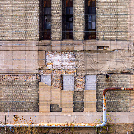 Old Building closeup- west side of Chicago River South Branch