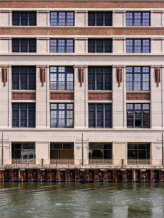 Chicago River North Branch. Old Montgomery Ward Building. Original Utilitarian / Prairie style