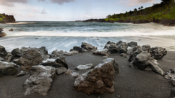 Kuaiwa Bay, Black Sand Beach, Waianapanapa Hana Maui Hi