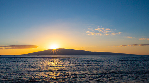 Sunset looking west, Maui Hi