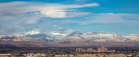 Looking west, Las Vegas NV, Spring Mt Range, Red Rock