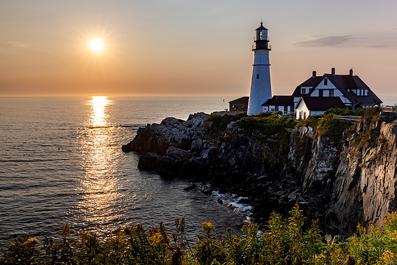 Portland ME: Portland Head Lighthouse at Sunrise